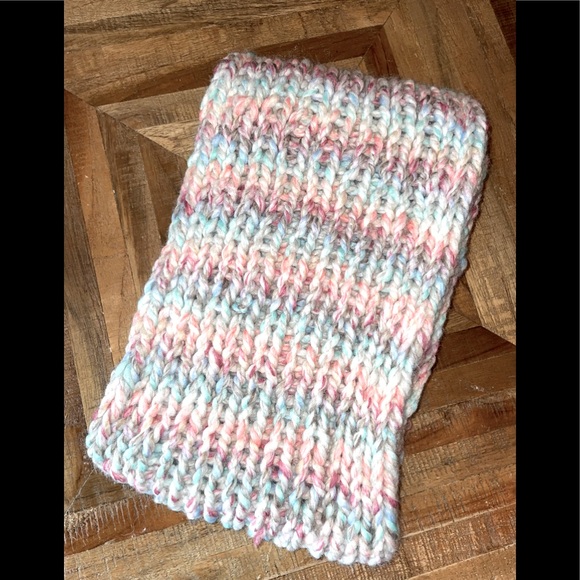 Handmade scarves - Picture 1 of 1